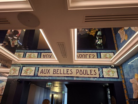 Aux Belles Poules Février 2026