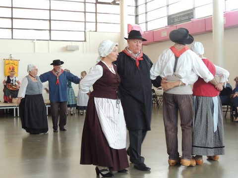 Gouter avec folklore auvergnat septembre 2022